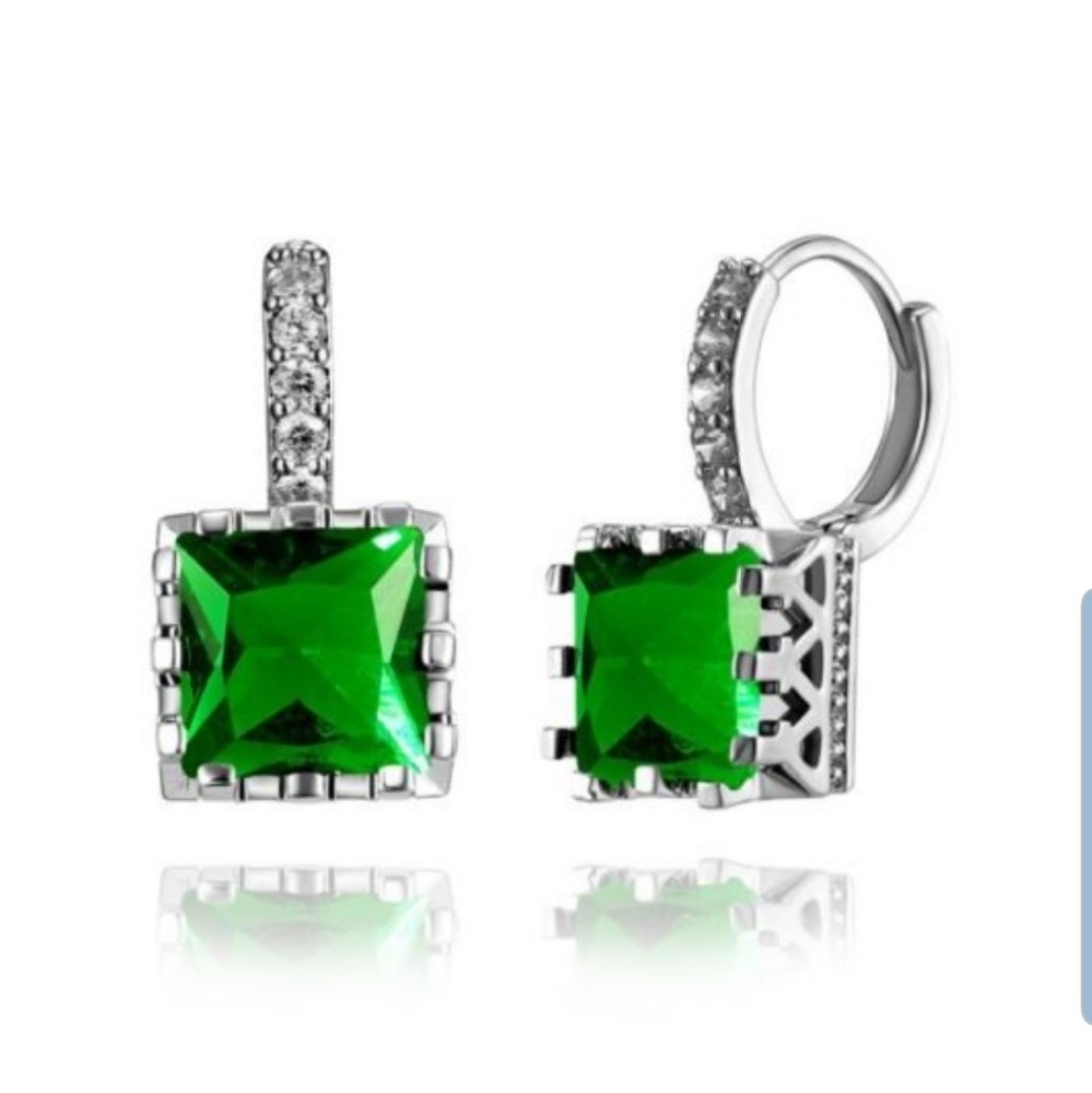 FAUX PRINCESS DIAMOND & EMERALD DANGLE EARRINGS